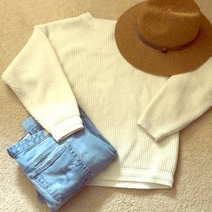 Sale: Vintage White Oversized Sweater!